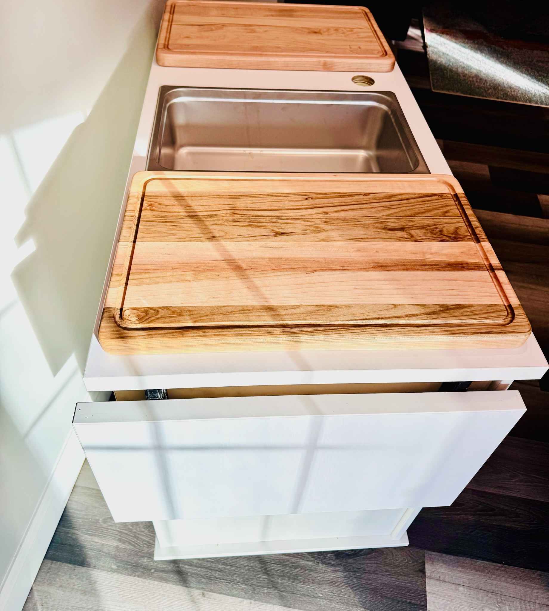 Wooden Cutting Board for Food Cart - Image 6